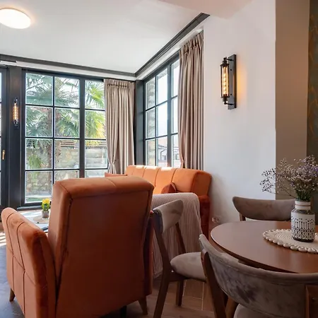 Apartment Elena - Dolni Saraj